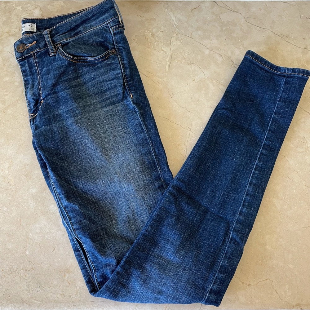 Abercrombie low rise skinny jeans dark wash